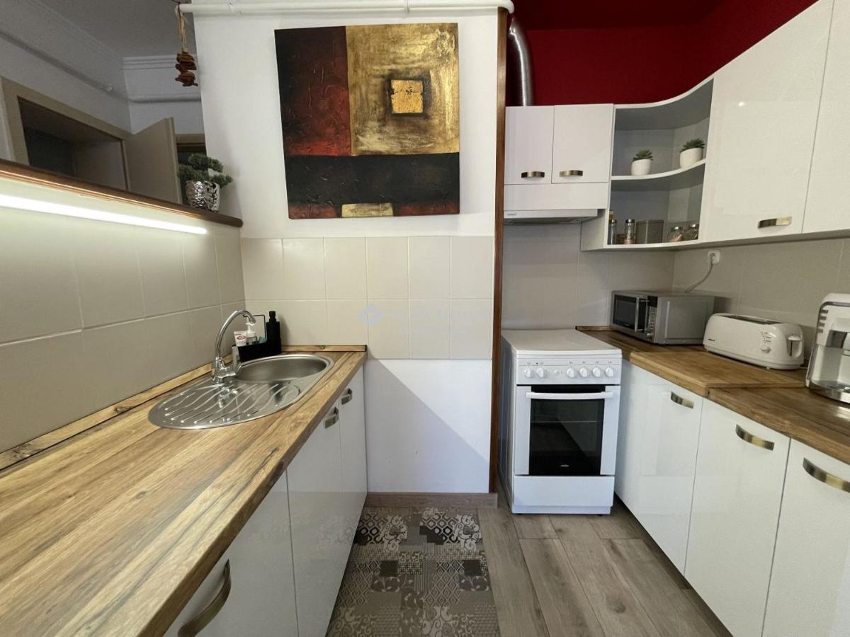 Апартаменты Ybs Apartman Залаэгерсег Экстерьер фото