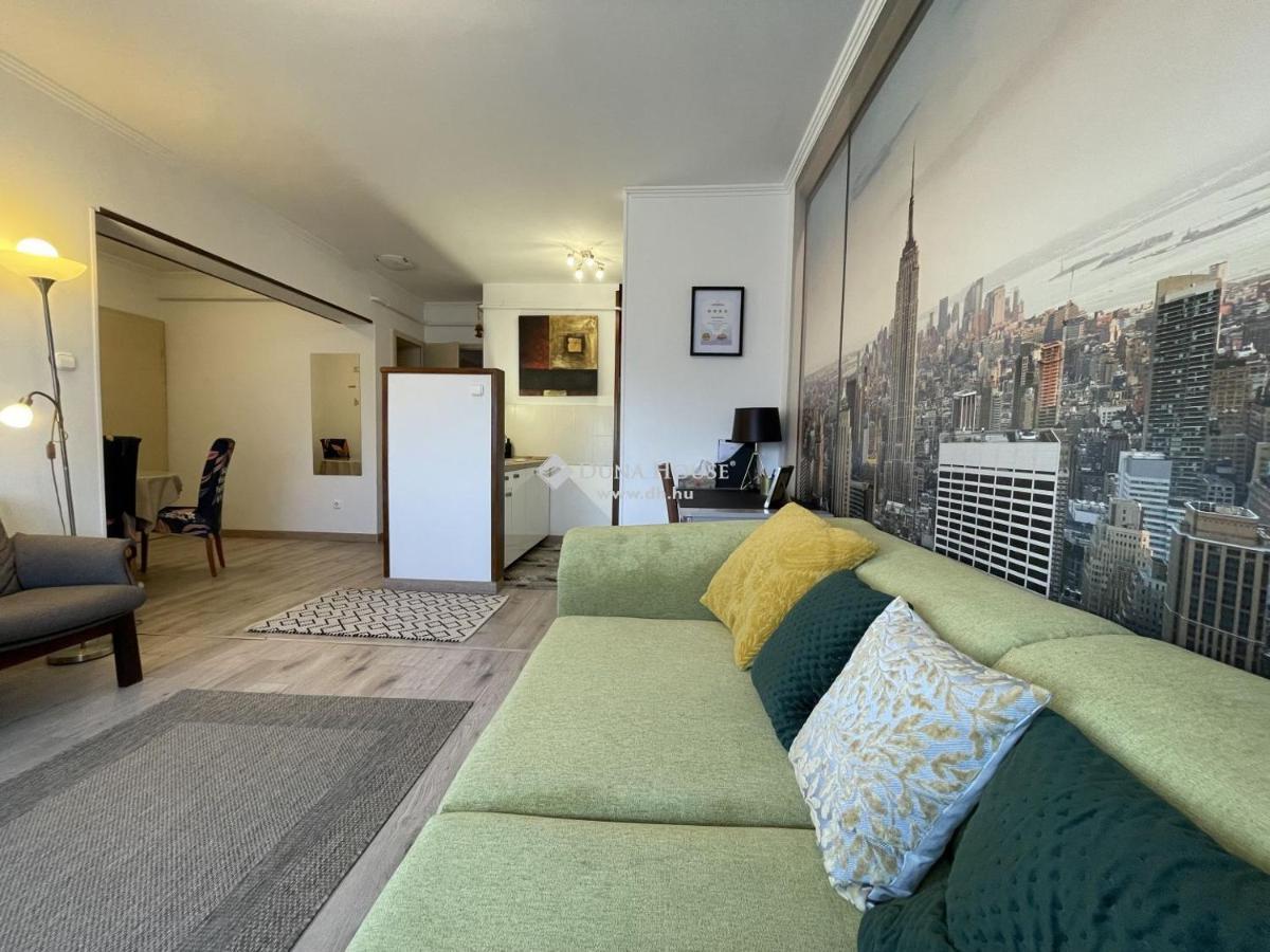 Апартаменты Ybs Apartman Залаэгерсег Экстерьер фото